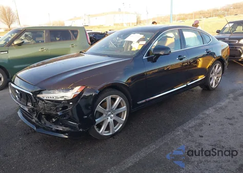 2017 Volvo S90 T6 Inscription z USA, uszkodzony, nr VIN YV1A22ML4H1013901